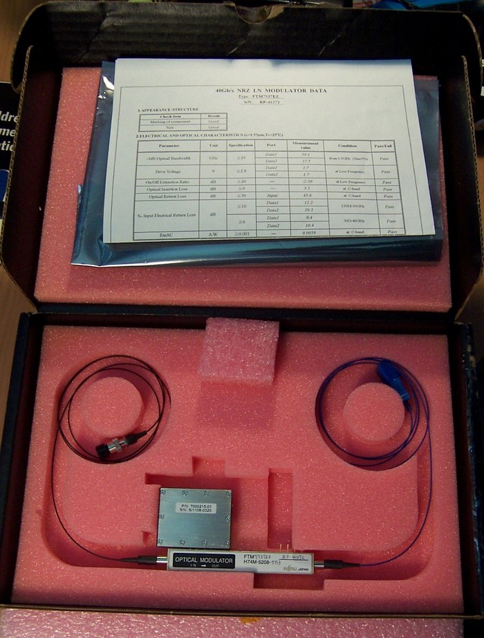 Lightwavestore.com > Optical Modulators > 40Gb/s optical amplitude